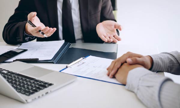 インタビューのイメージ