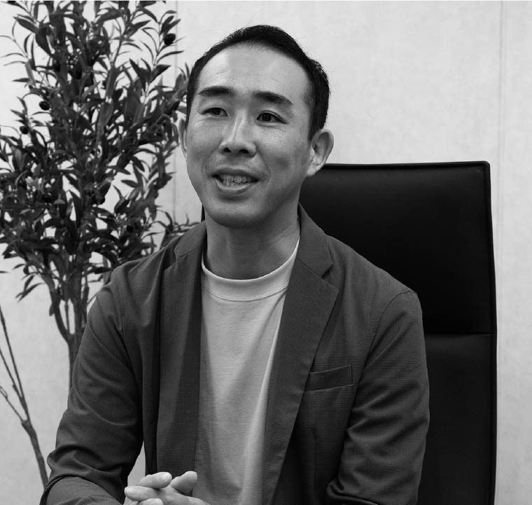 小田島 康朗 氏