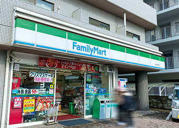 ファミリーマート 米田総持寺店