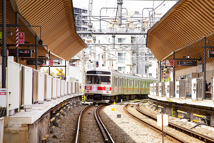 東急線のホーム