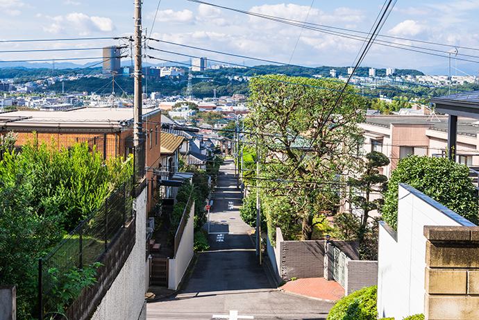 住宅街の坂道