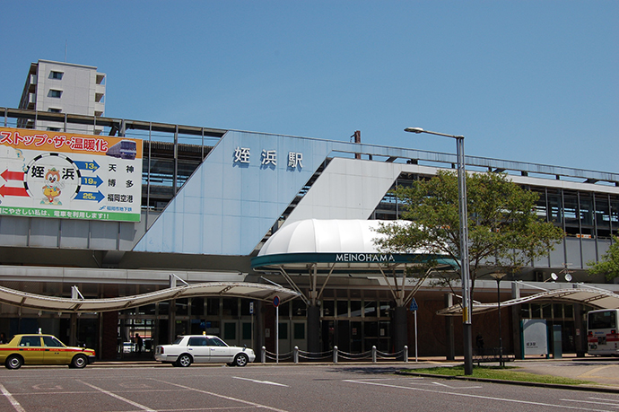 姪浜駅前