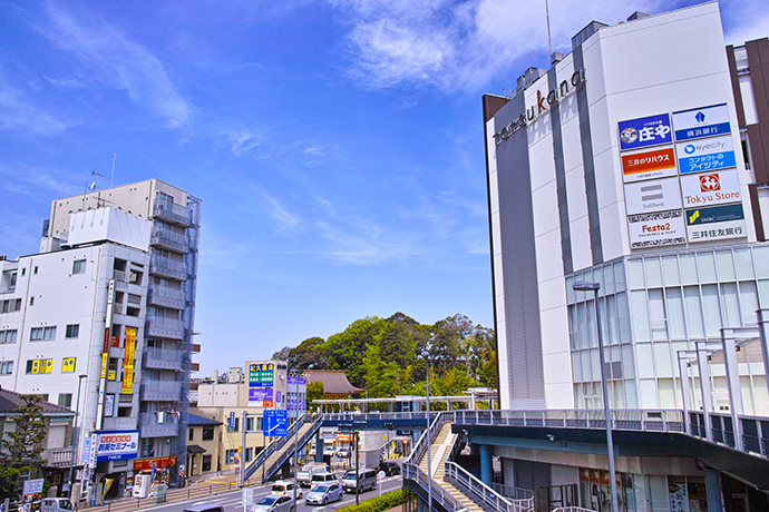 戸塚駅西口の風景