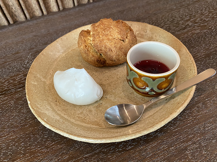 喫茶青政のスコーン