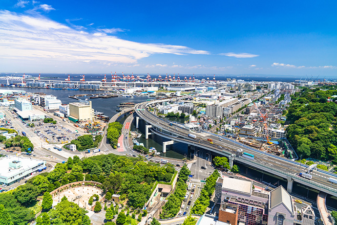 横浜と高速道路