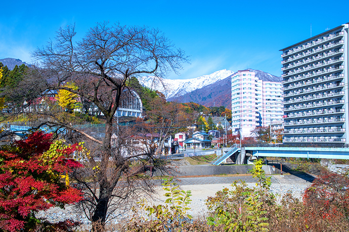 温泉地のリゾートマンション