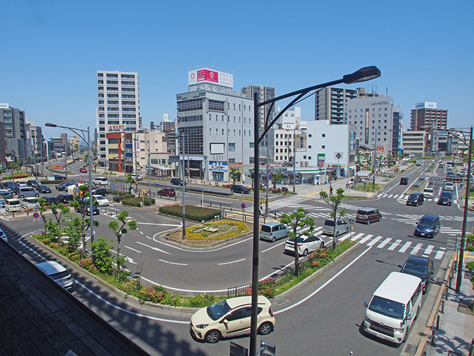 駅前ロータリー